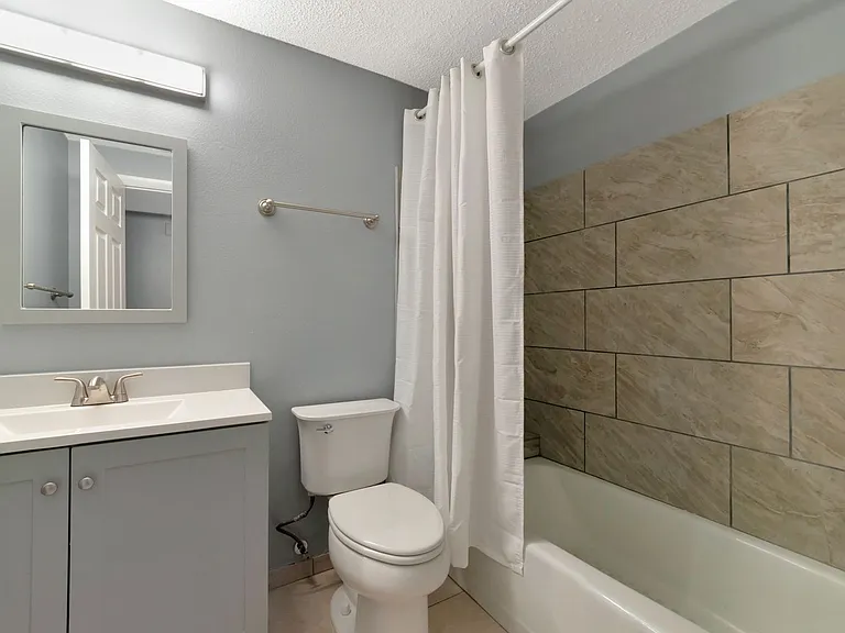 5026 Water Oak Dr #109 — Photo 16