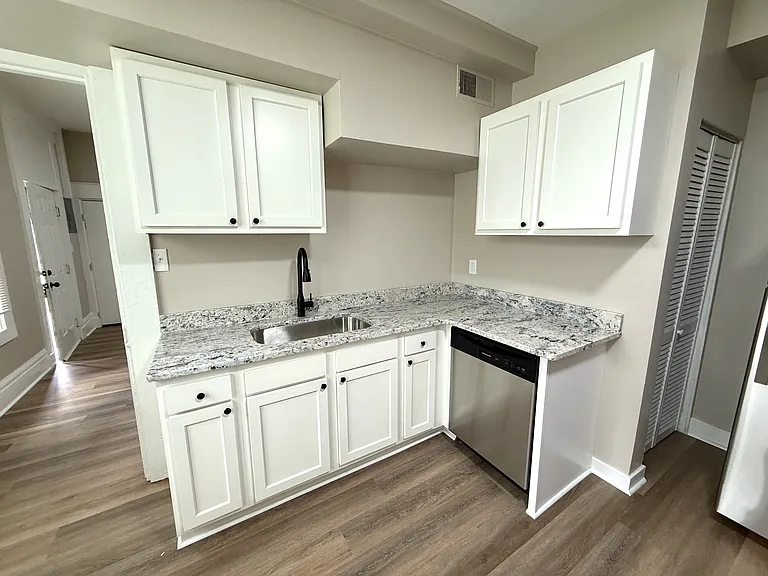 310 N Mechanic St #1 — Photo 3