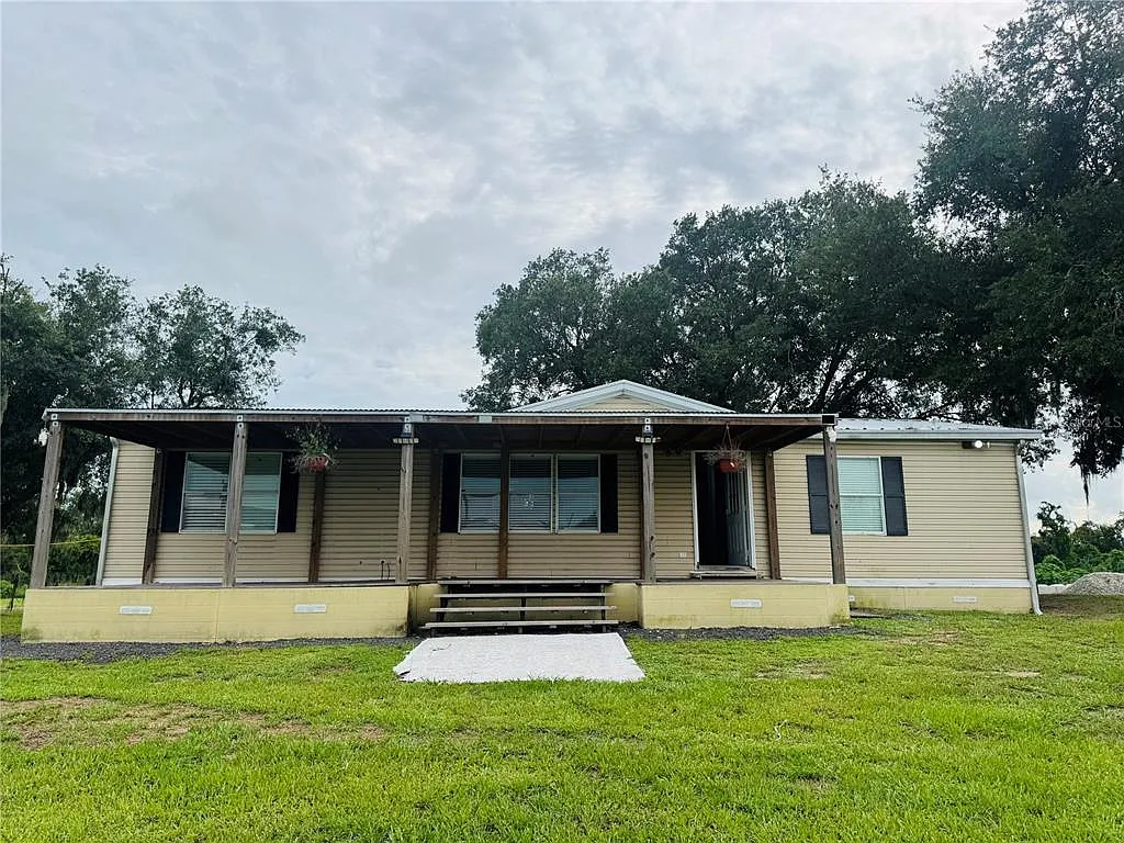 3 bed, 2.0 bath, 1456 sqft, $2,800 — Photo 3