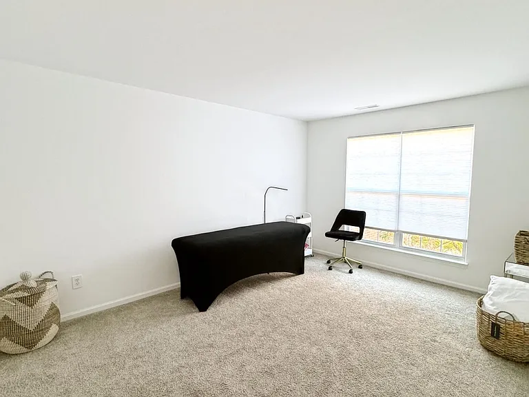 44060 Rushcliffe Dr — Photo 12