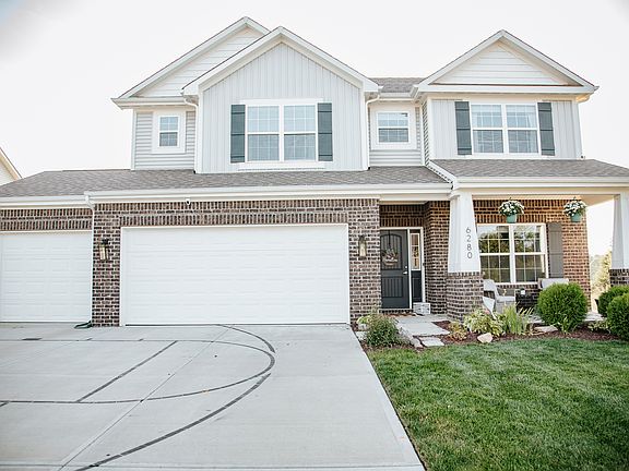 2nd image of 6280 N Cedarwood Dr