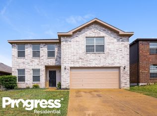 320 Cameron Hill Point, Fort Worth, TX 76134