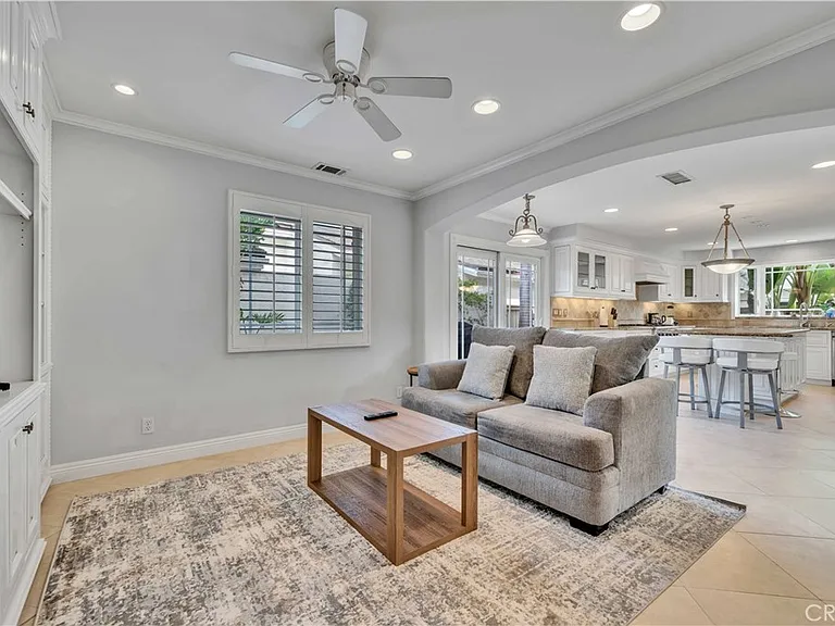 20 Coldbrook — Photo 11