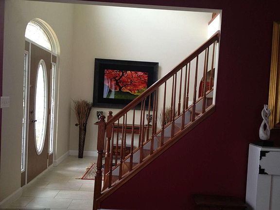 4th image of 6515 Enfield Dr
