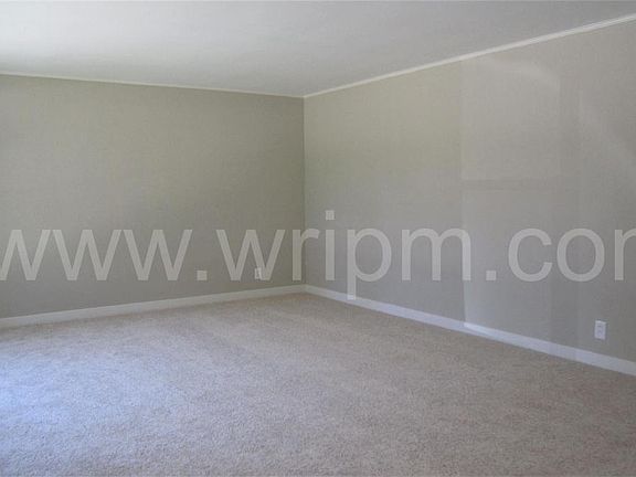 2nd image of 191 Van Doren Dr
