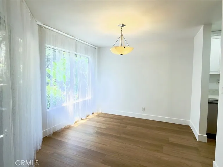 839 N Hayworth Ave #104 — Photo 5