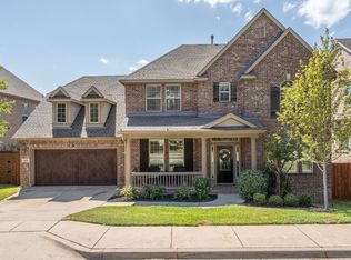 921 Spring Creek Dr, Grapevine, TX 76051