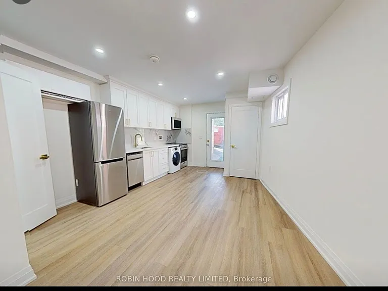 4998 King St #14 — Photo 3