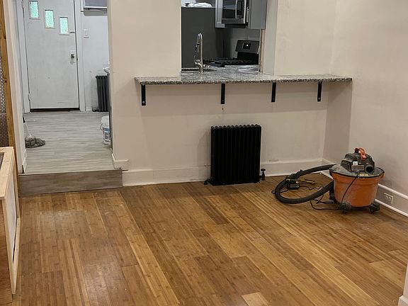 3rd image of 1241 E Moyamensing Ave #1241