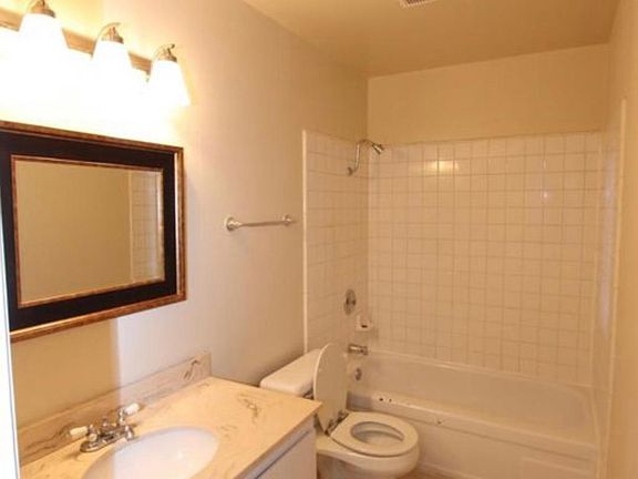 2nd image of 5863 Bamford Dr