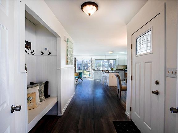 3rd image of 640 Lemonwood Dr