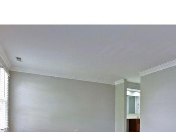 5th image of 222 Coventry Cir