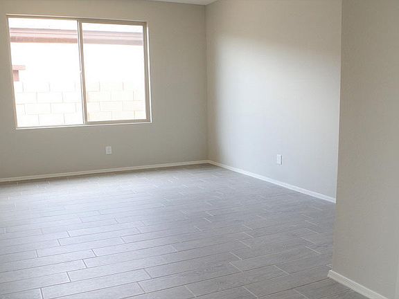 5th image of 39980 N Kaden Ct
