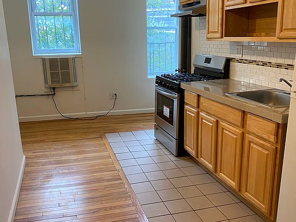 2nd image of 341 Union Ave APT 6