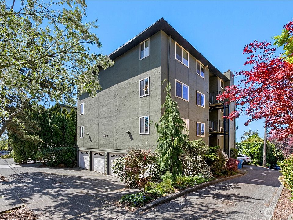 1st image of 4511 Greenwood Avenue N #6