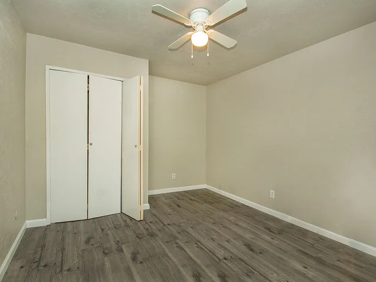 7062 Pineberry Rd — Photo 15