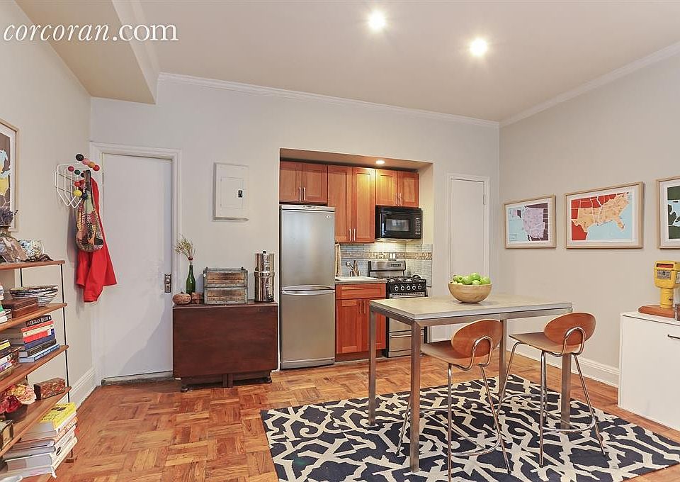 2nd image of 66 Montague St APT 1F