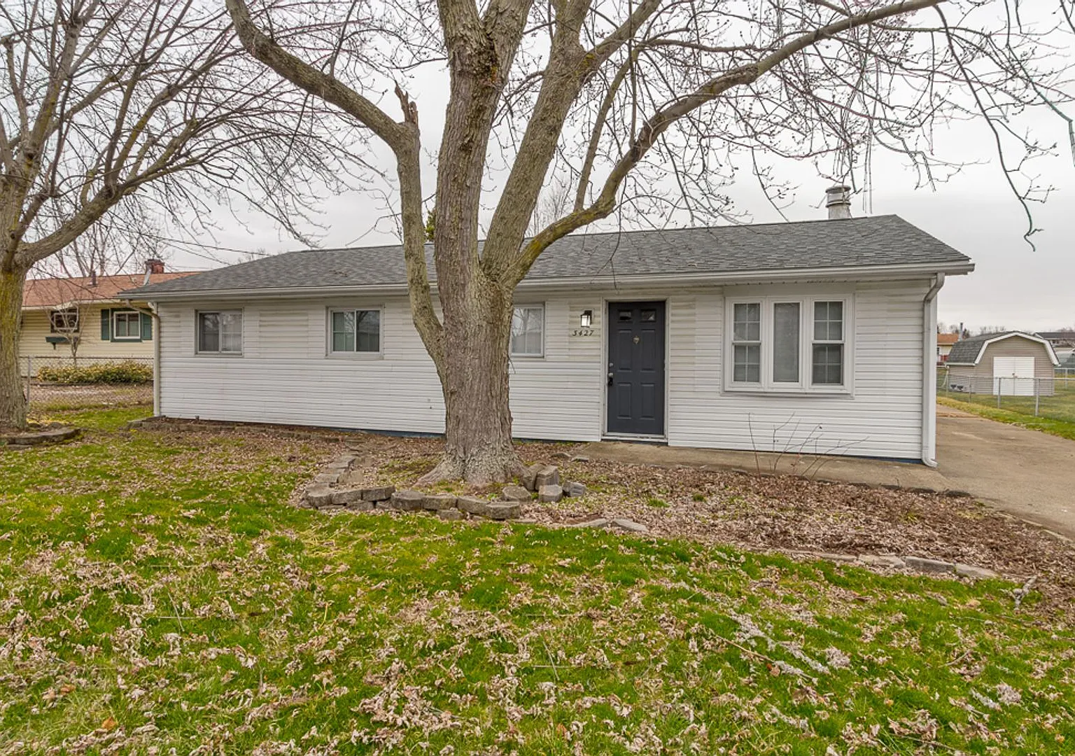 Single Story Home 3BR, 1.5BA equipped with massive workshop space! - 3427 30th St NE — Photo 1