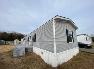 3356 Willow Ln, Hayes, VA 23072