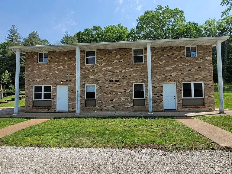 17230 Peaceful Ln — Photo 1
