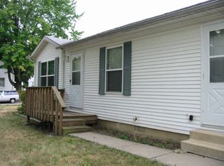 302 W Ells Ave, Champaign, IL 61820