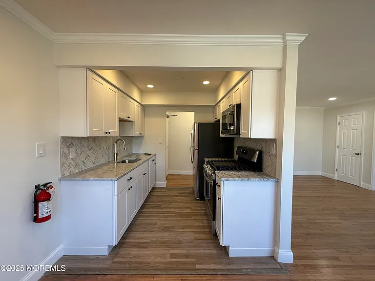 58 Stonehurst Blvd #D — Photo 9