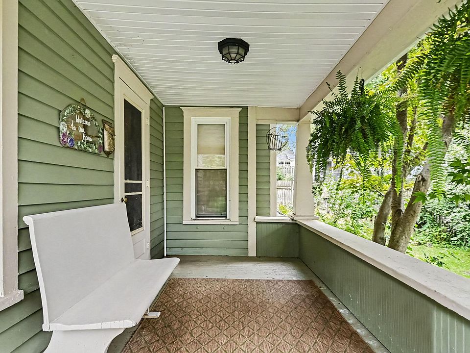 310 Fleming St, photo 2