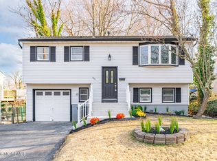 975 S Concourse, Keyport, NJ 07735