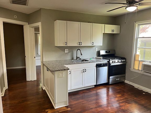 5th image of 3924 Harrison St #2