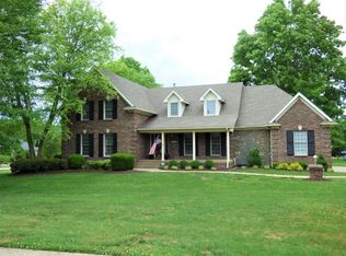 485 Twelve Oaks Dr, Mount Washington, KY 40047