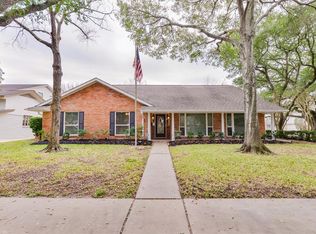 5215 Braesvalley Dr, Houston, TX 77096