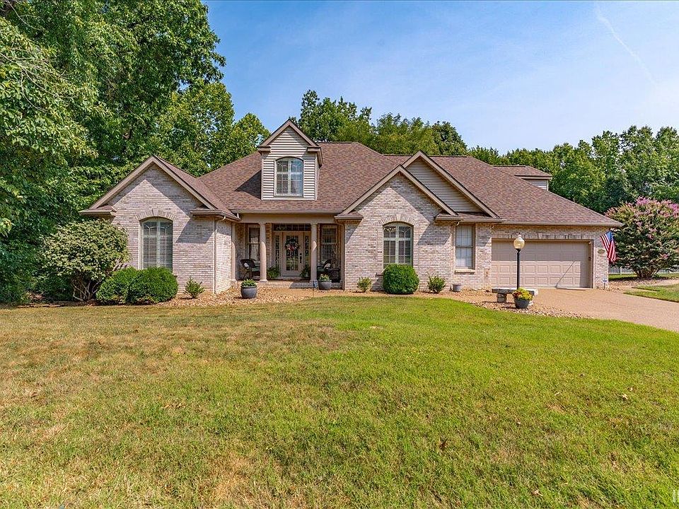 1st image of 236 Knollview Dr