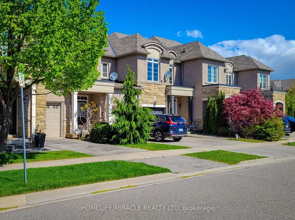 2423 Montagne Ave, Oakville, ON L6M 0J4