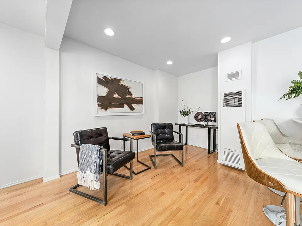 607 Ashland Ave #A