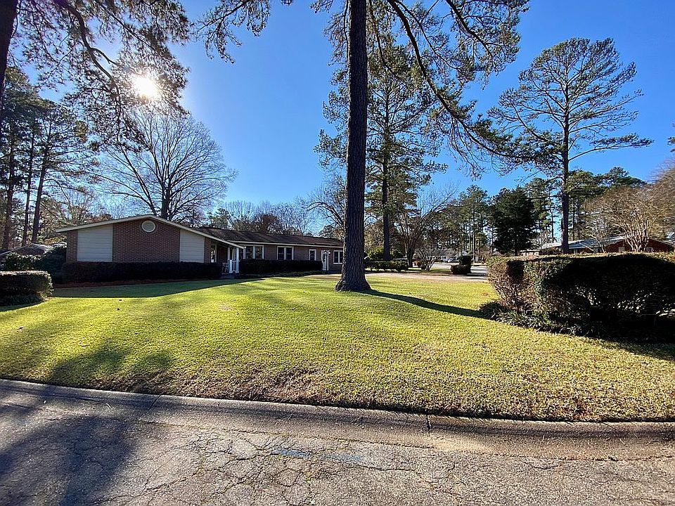2nd image of 312 Lockner Rd