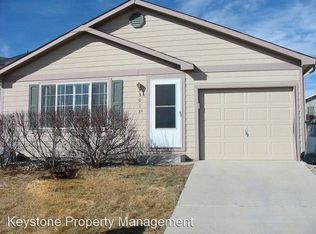 5013 Landmark Rd, Pueblo, CO 81008