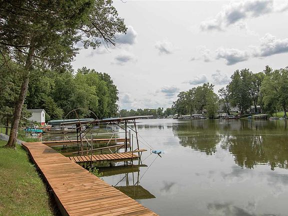 2nd image of 6398 N Bedford Bay Ct