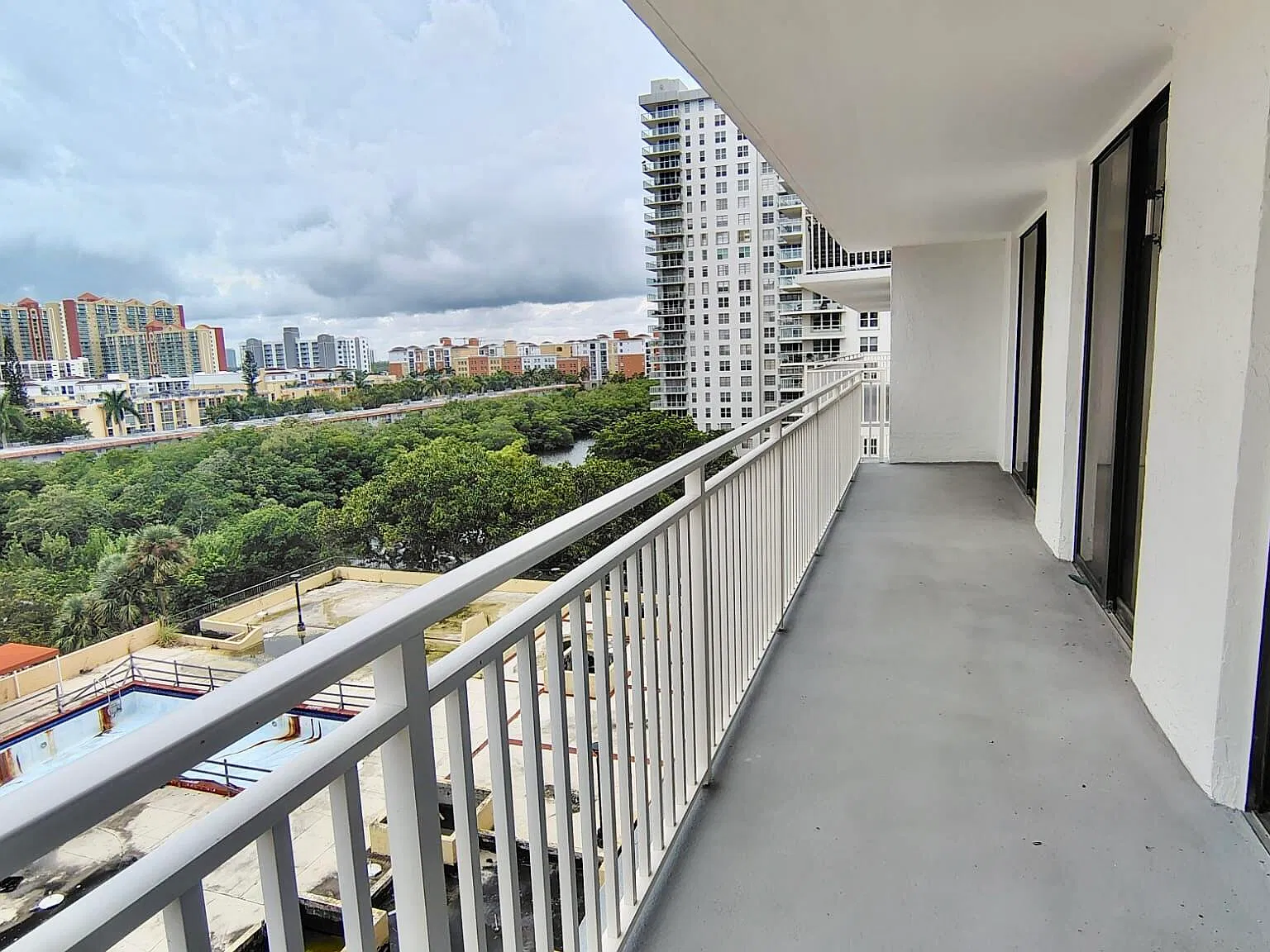 2 bed, 2.0 bath, 1507 sqft, $2,850 — Photo 2