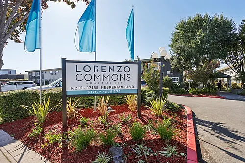 Lorenzo Commons Photo 1