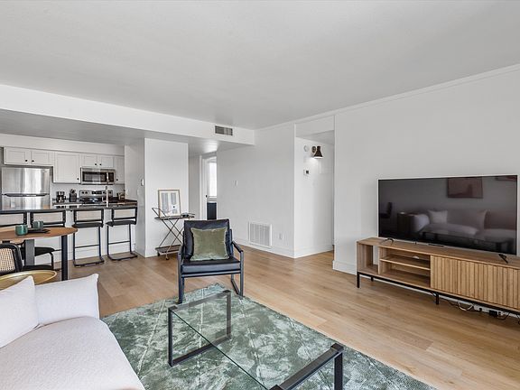 4th image of 3314 N 68th St Unit 203