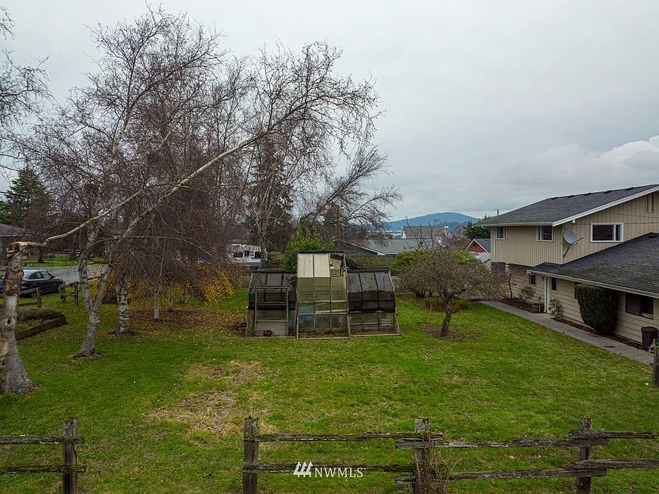 2nd image of 0 Lot 36th Street