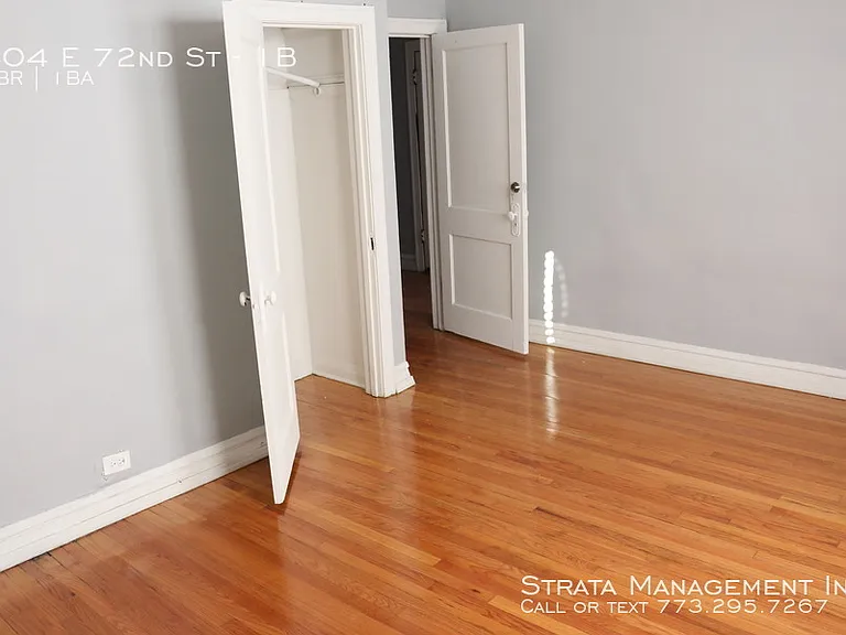 404 E 72nd St — Photo 9