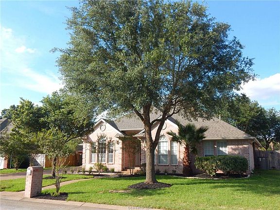 2nd image of 3223 Caterina Ln