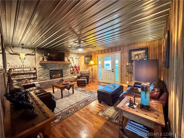 69985 Us Highway 50 W, Tipton, MO 65081
