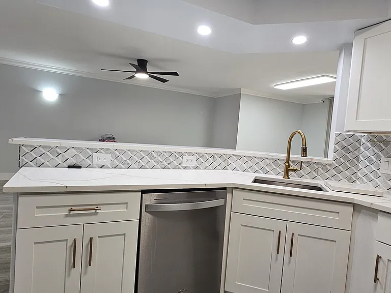 400 Scotia Dr #203 — Photo 64