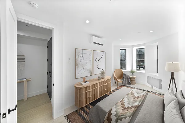 Rented by Compass | media 20