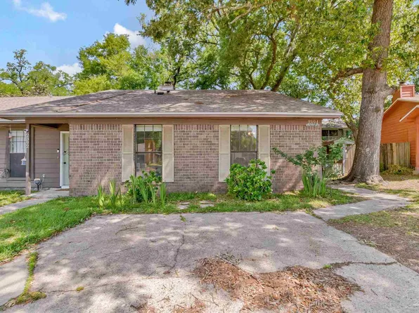 2394 Shoal Creek Dr, Pensacola, FL 32514