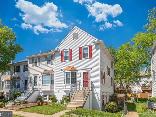 4038 Spring Run Ct Unit 7A, Chantilly, VA 20151