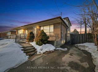 3783 Morning Star Dr, Mississauga, ON L4T1Y6