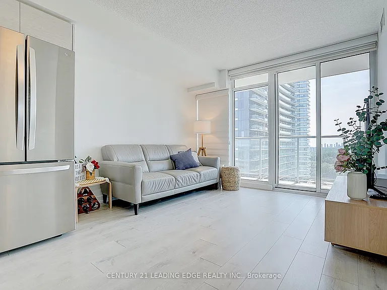 72 Esther Shiner Blvd #2102 — Photo 27